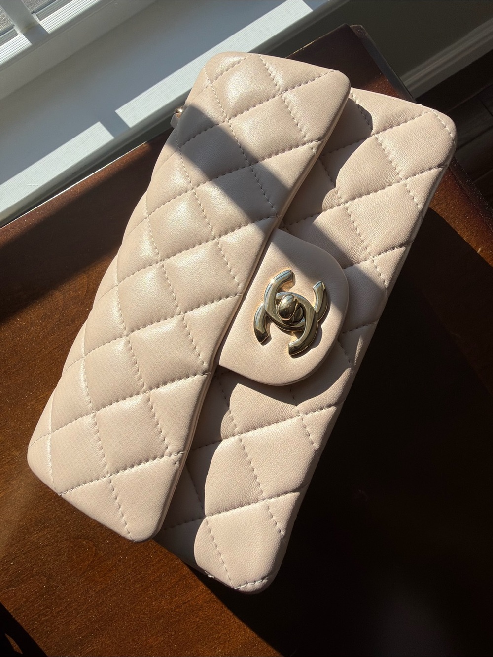 Chanel Beige Quilted Shoulder Bag - Picture 8 of 10
